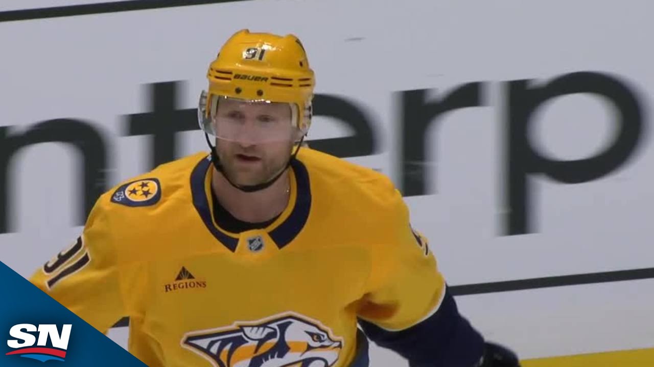 Predators' Steven Stamkos Stays Hot With Patented One-Timer Snipe