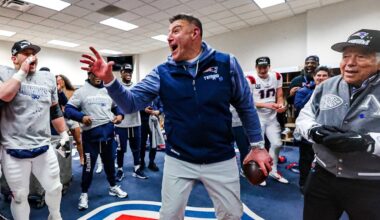 Inside Patriots Locker Room After AFC Championship Win vs. Broncos | New England Patriots