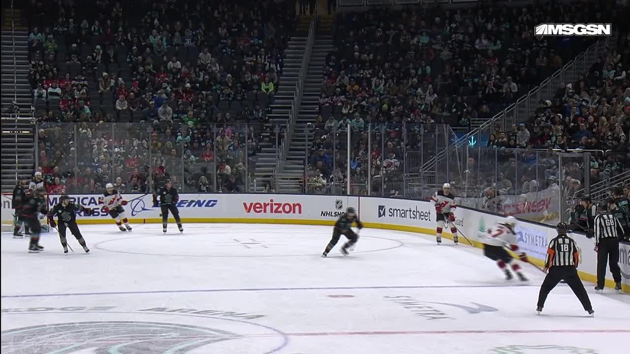 Jordan Eberle scores a goal against the New Jersey Devils