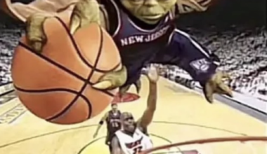 Practically off season question about Yoda dunking image. Is this an official collab from mid-2000s or just a meme? If it's real I desperately want to buy a poster