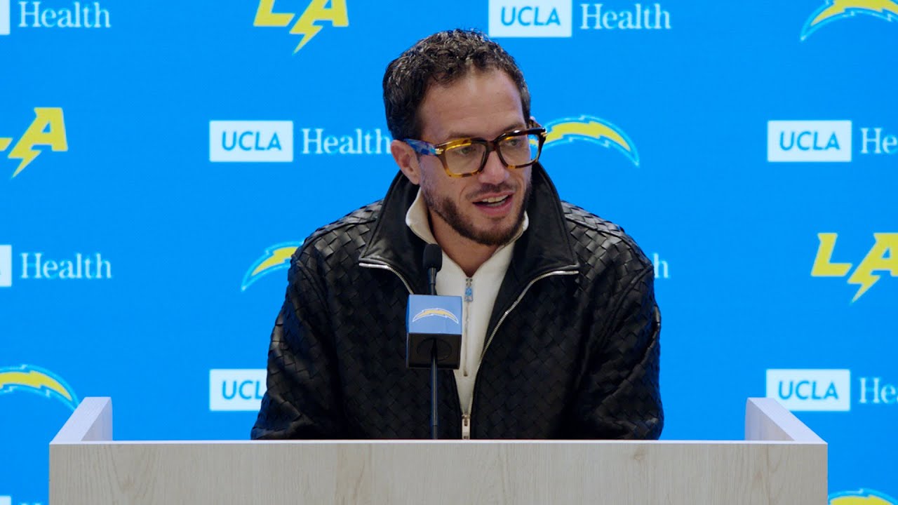 OC Mike McDaniel Introductory Media Availability | LA Chargers