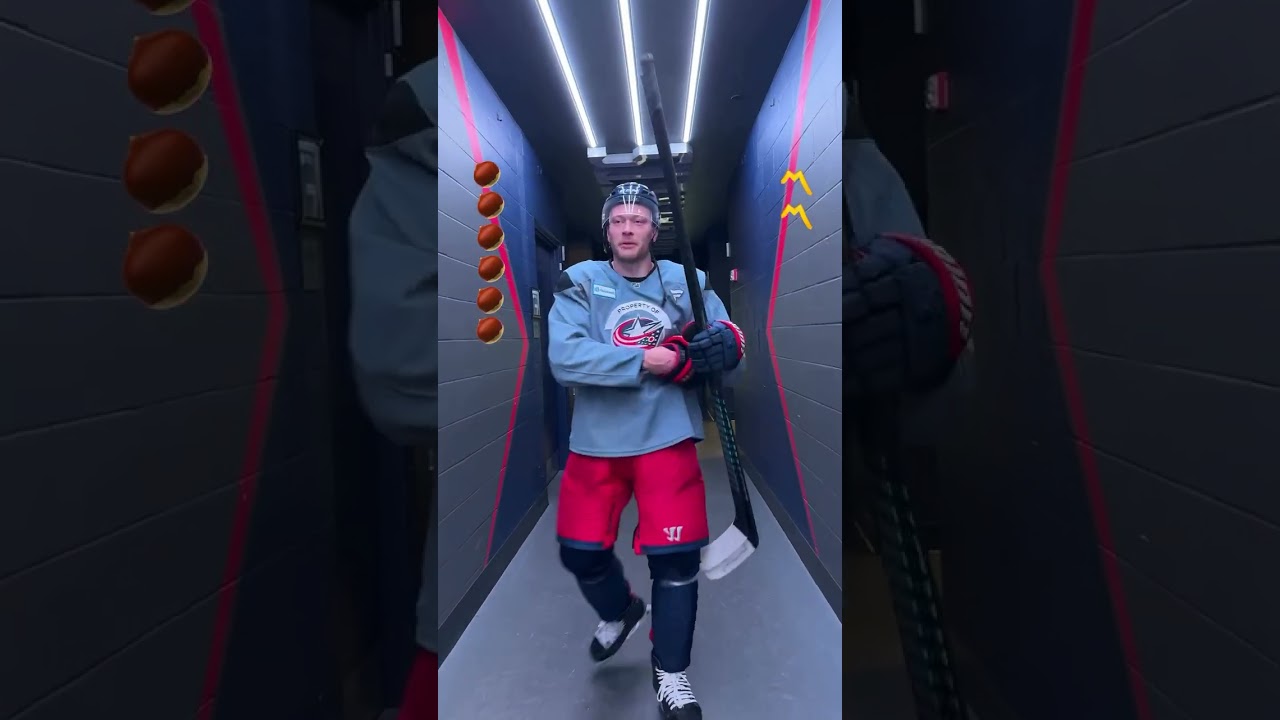 Ohio State or Michigan? 🤔 The Columbus Blue Jackets are torn (via @bluejacketsnhl/IG)