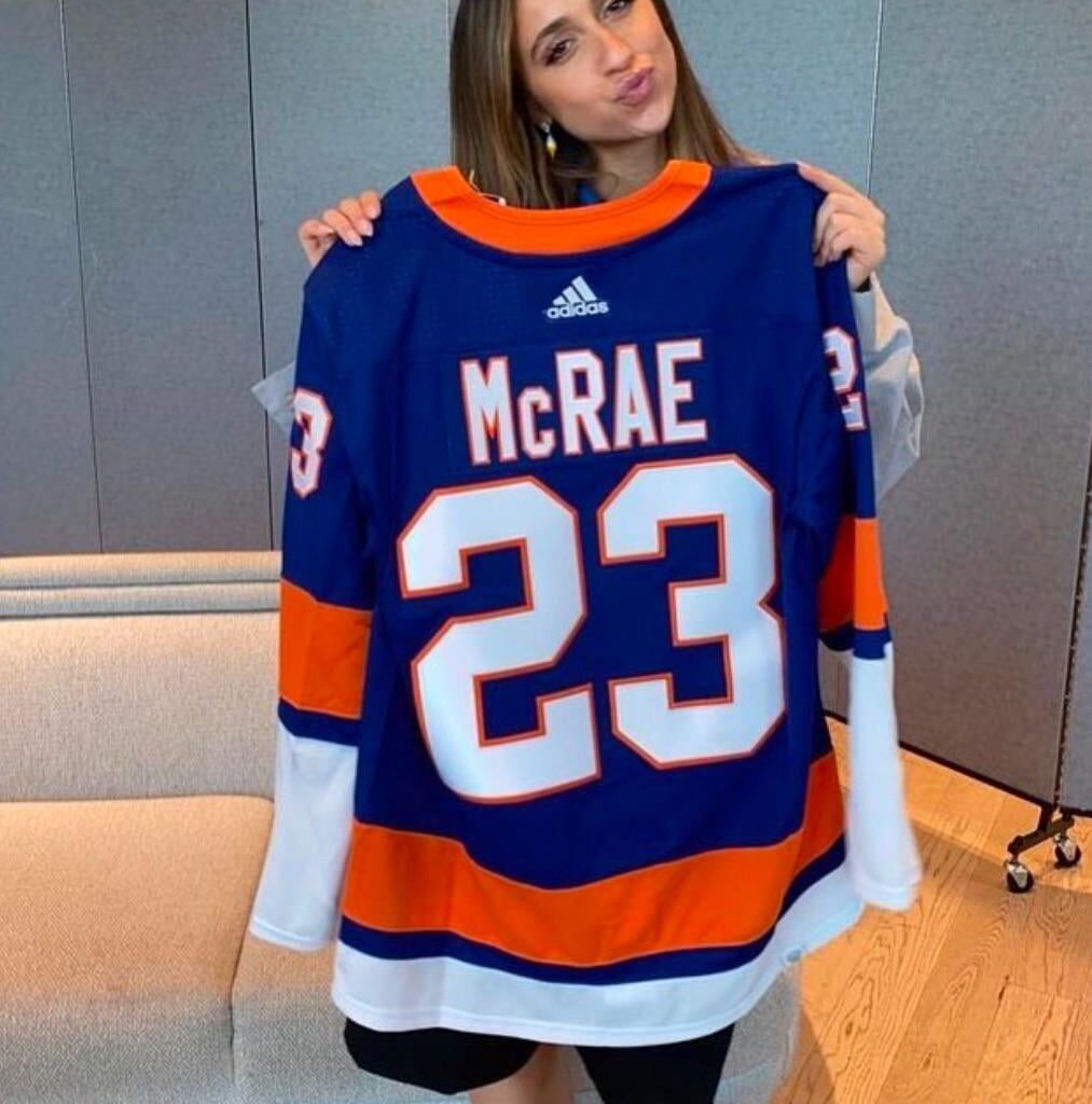 We beat them so bad Tate McRae became an Islanders fan