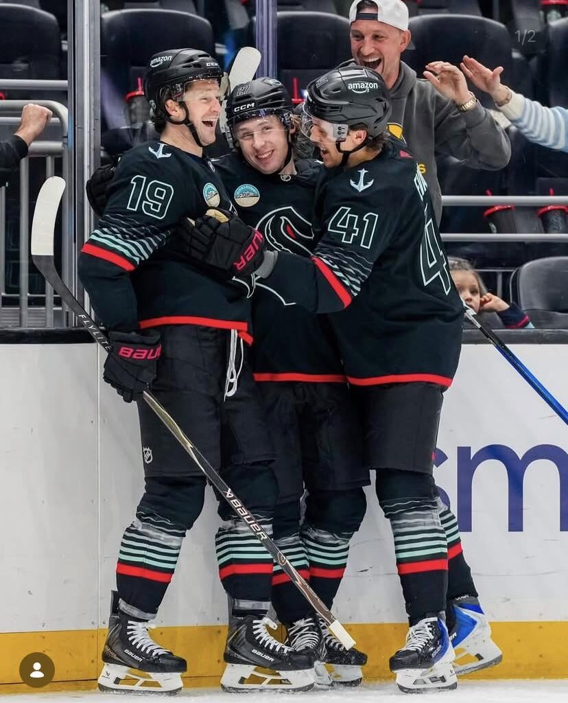 Watched My First Ever NHL Game in my life. Now a certified new fan of the Seattle Kraken 🦑