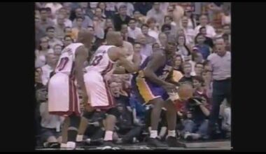 Found this gem for my OGs who Remember: Shaquille O'Neal 28 Pts Vs. Alonzo Mourning 33 Pts, 99-00.