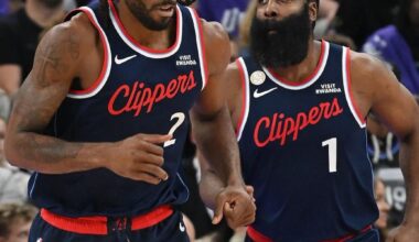 We got a 100 guns, 100 clips. Heading straight for New York