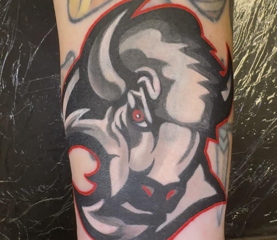 Got some new ink tonight! [It's a cover up] Go Sabres!
