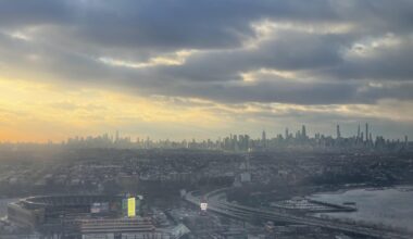 Photo I got while landing at LGA (Citi Field)
