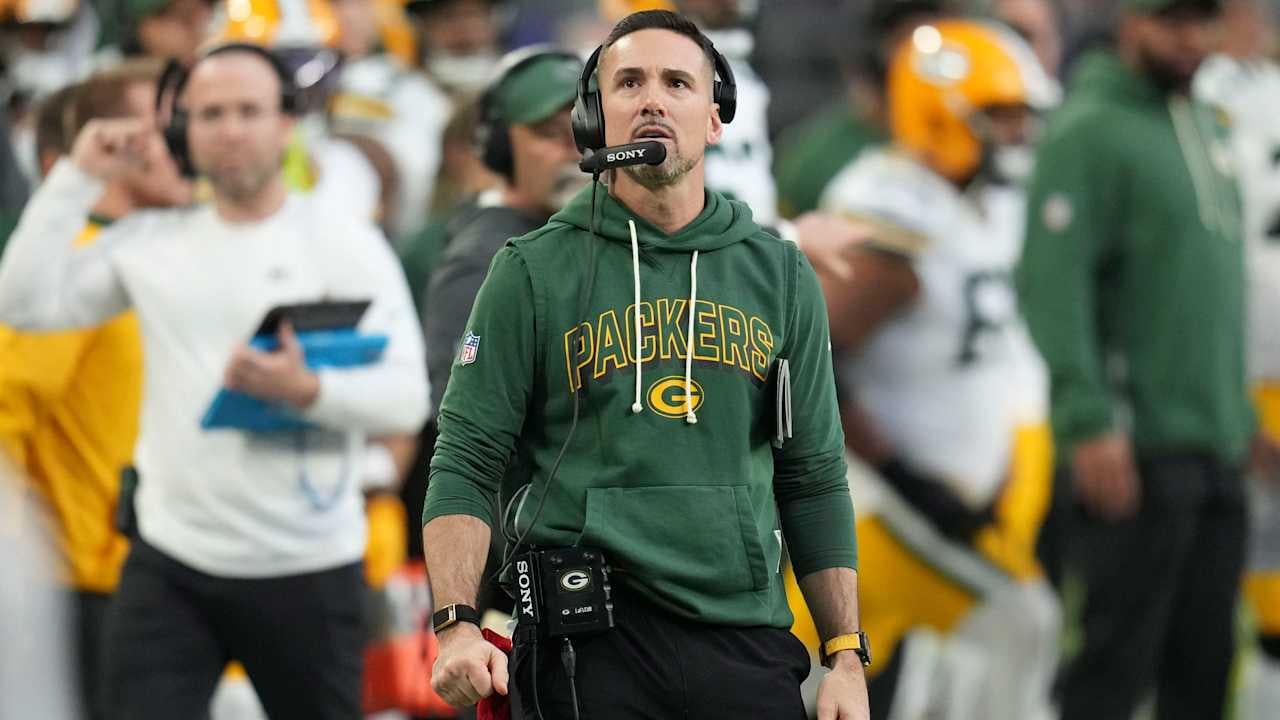 Rapoport - Sources say the Packers plan to engage head coach Matt LaFleur in contract discussions shortly after the season ends, with the mutual goal of extending his contract. LaFleur, whose deal expires following the 2026 season, has a 76-40-1 record