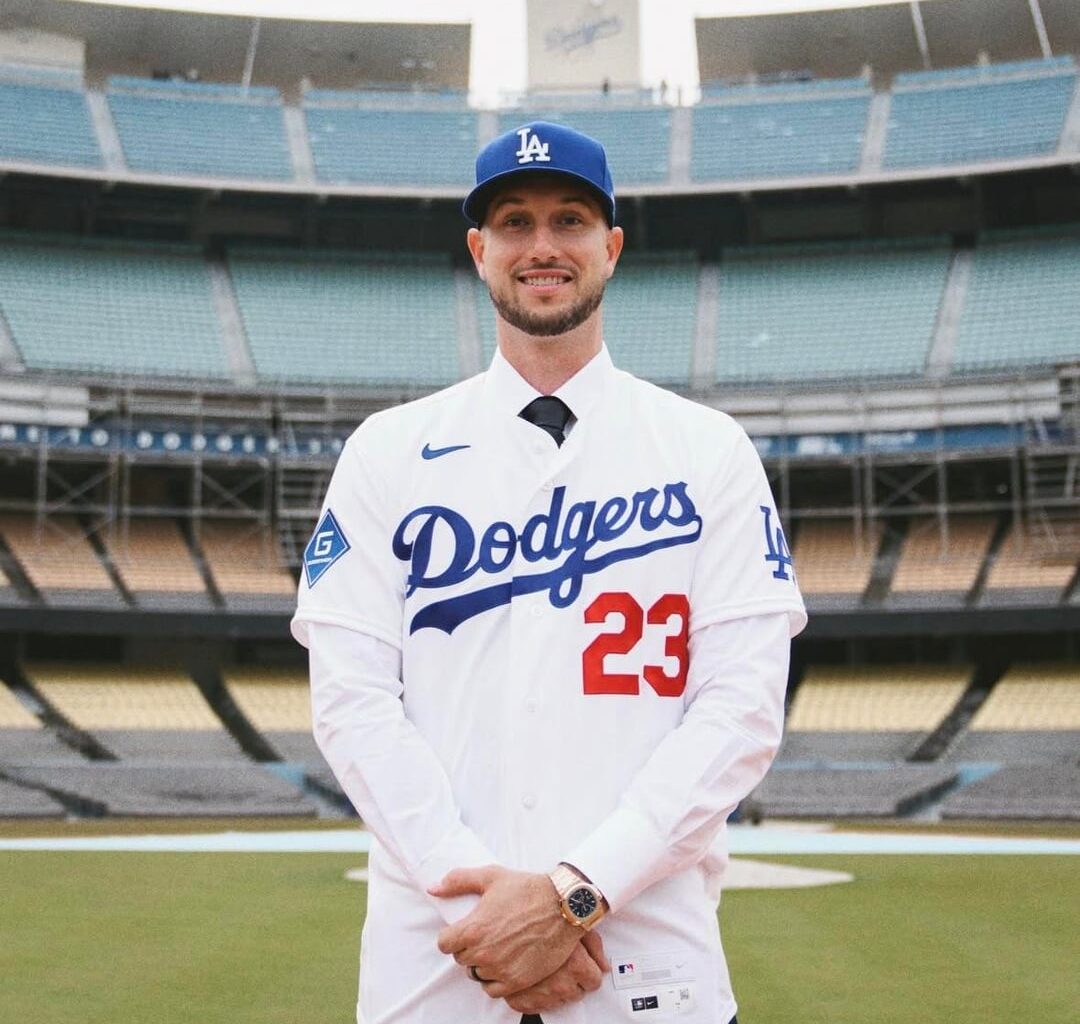 Welcome to LA, Kyle and Edwin [@suebaaby] on Instagram