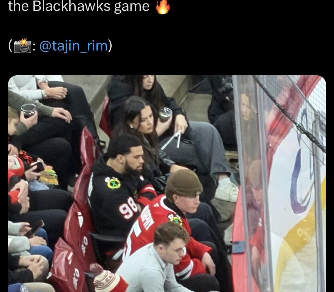 [Cubs Zone] PCA and Caleb Williams at the Blackhawks game.