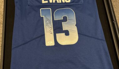 Mike Evans signed Pro Bowl jersey