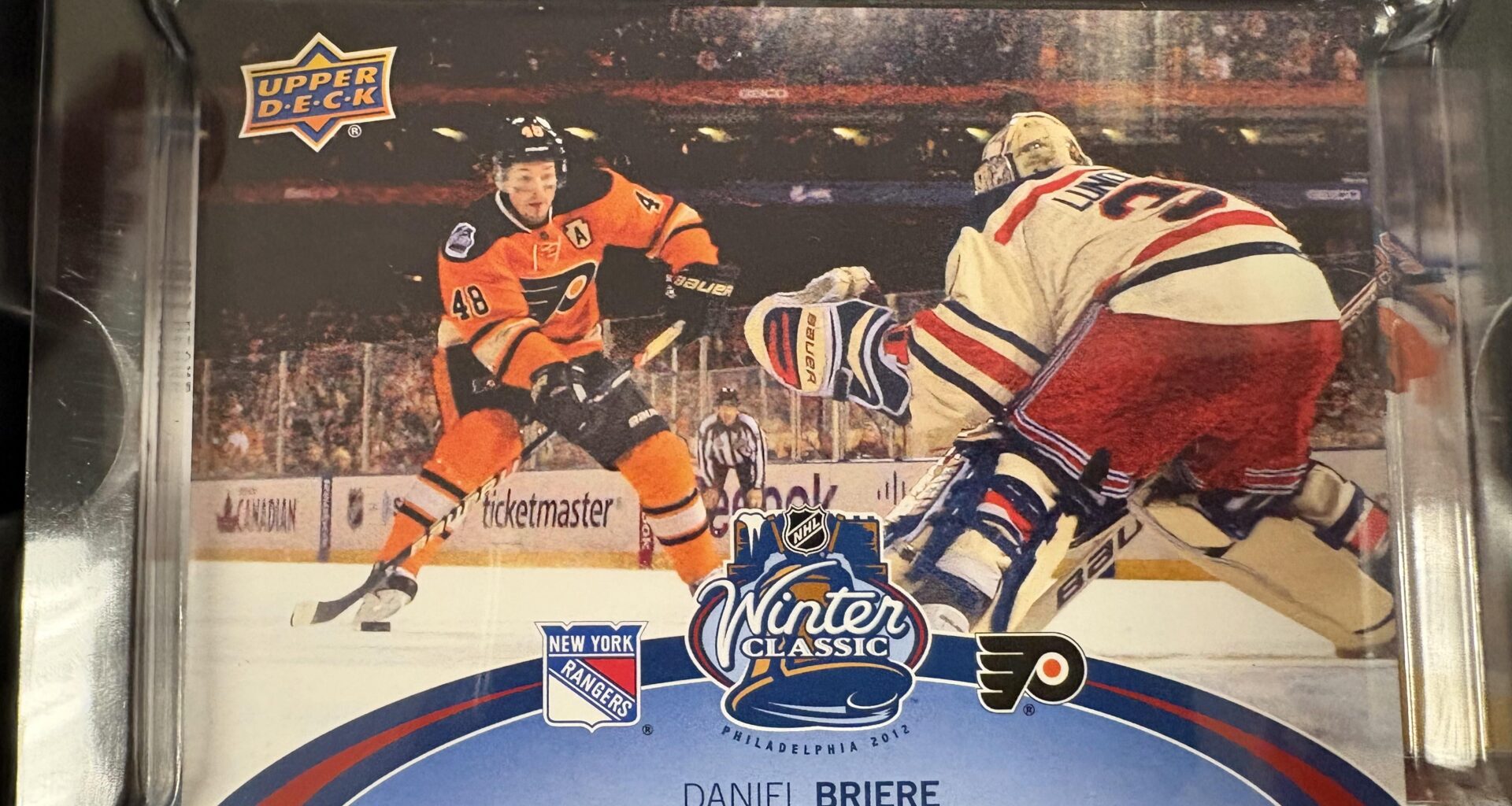 Got greeted by this beauty from a sealed tin