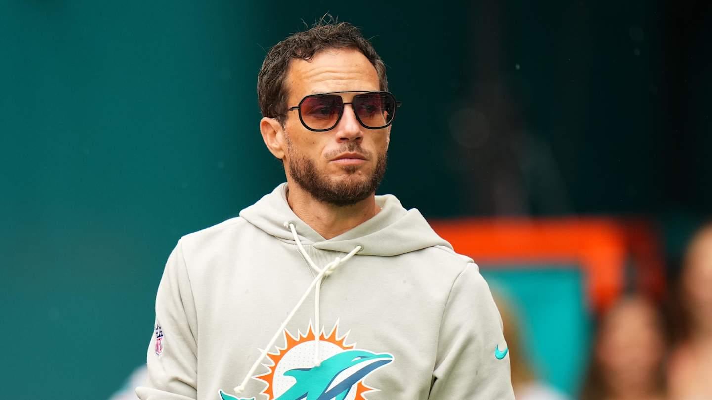 What We’re Hearing About the Biggest NFL Coaching Decisions Ahead of Week 18