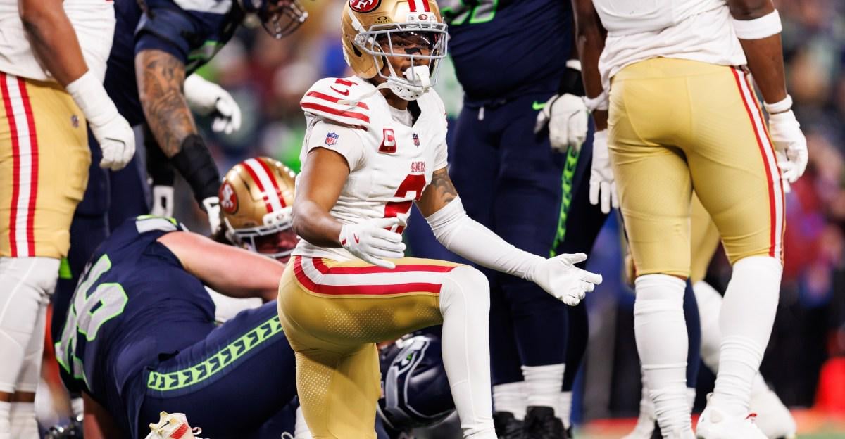 49ers irritant Deommodore Lenoir fined for headbutting Seahawks’ Jaxon Smith-Njigba