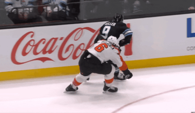 Clayton Keller with the first Extra Attacker goal in team history 🦣🤙