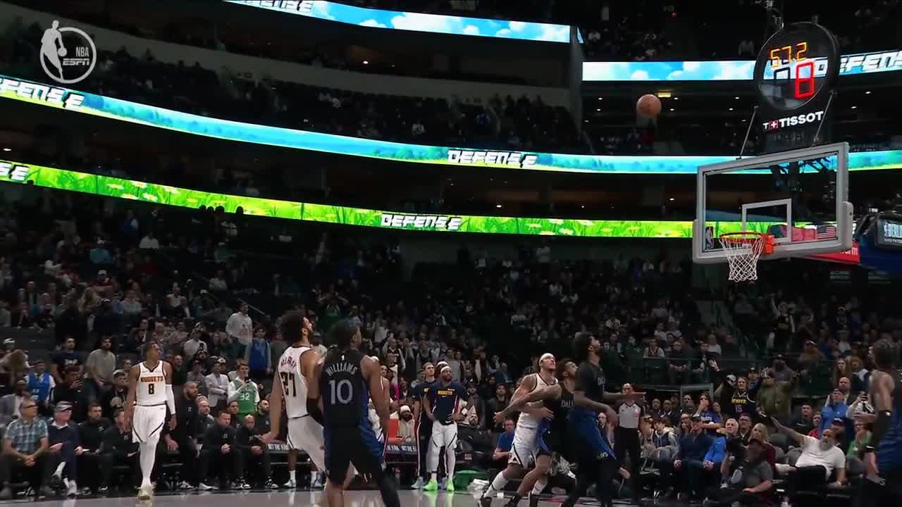 [Highlights] Jamal Murray informs the fans and announcers that the game's over.