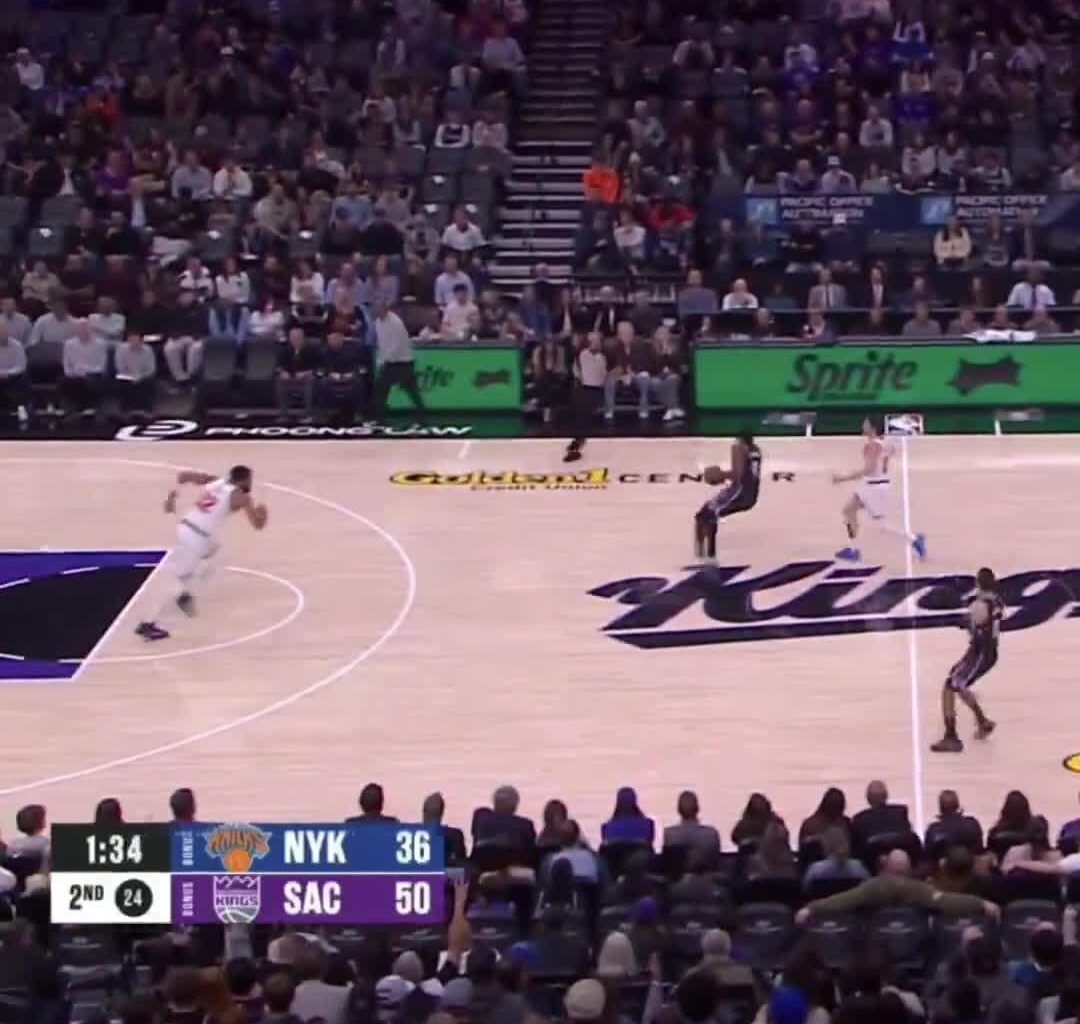 Mike Brown talks KAT laying down on defense w/o getting back vs SAC: "When you fall down you gotta get up, you gotta sprint down the floor. Even if you're the last guy up the floor, you gotta get down there in case there's a long rebound... there was no sense of urgency... it was a 5 point swing."