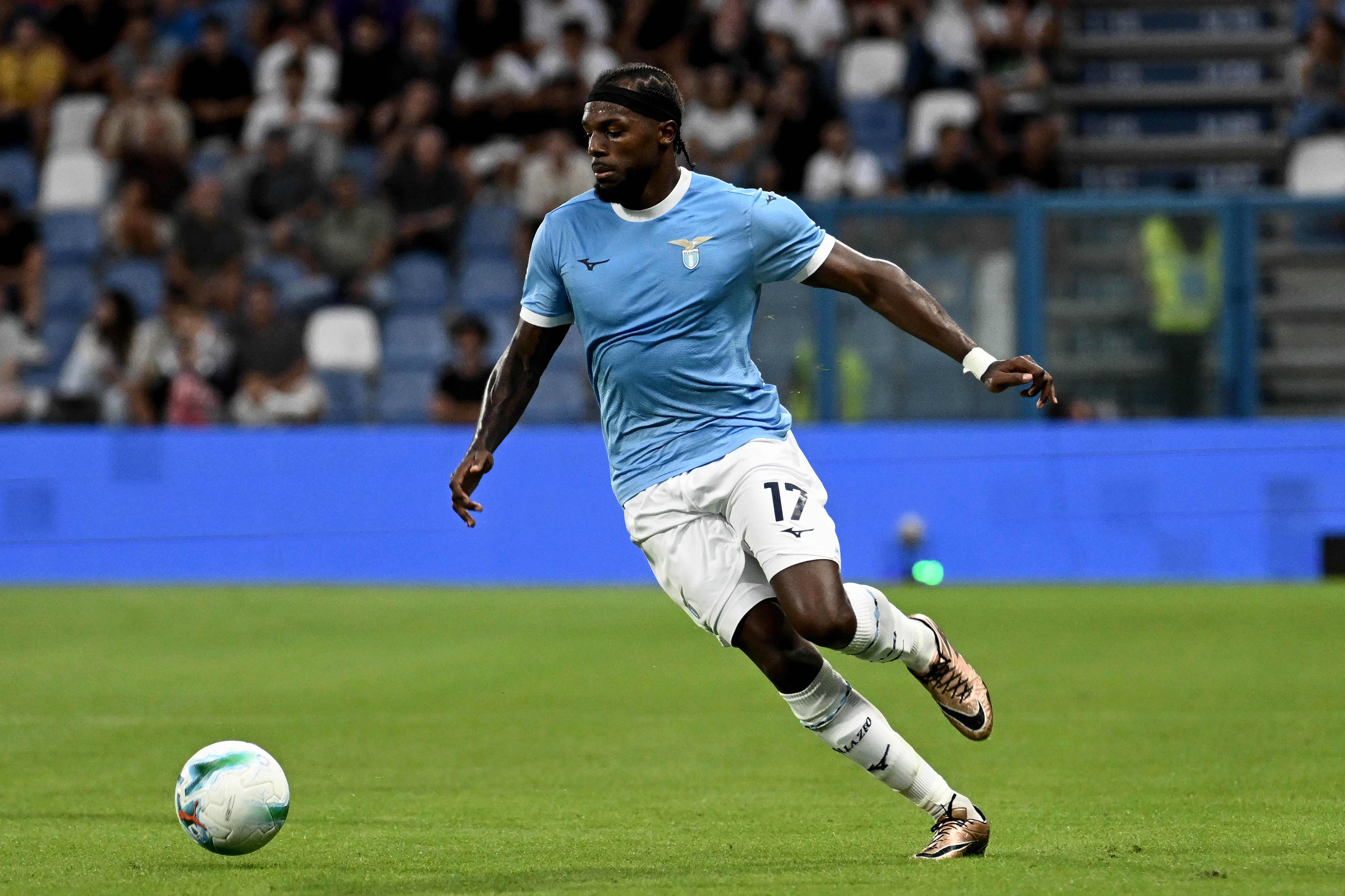 Nuno Tavares could be leaving Lazio