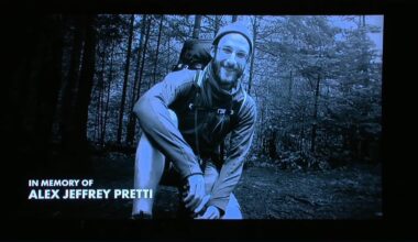 [Highlight] Minnesota holds a moment of silence for Alex Pretti, interrupted by multiple fans expressing their disdain for ICE