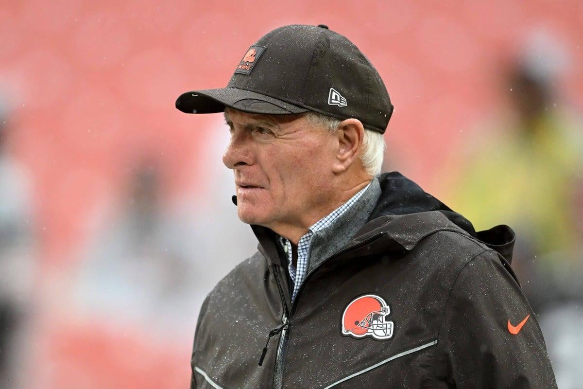 [Lloyd] Browns owner Jimmy Haslam insists team isn’t dysfunctional. Just look at the kicker