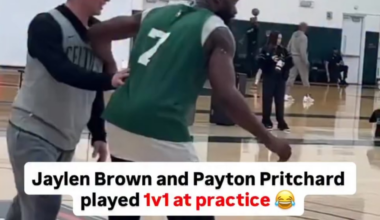 Technical foul on Jaylen if it's live ball 😂