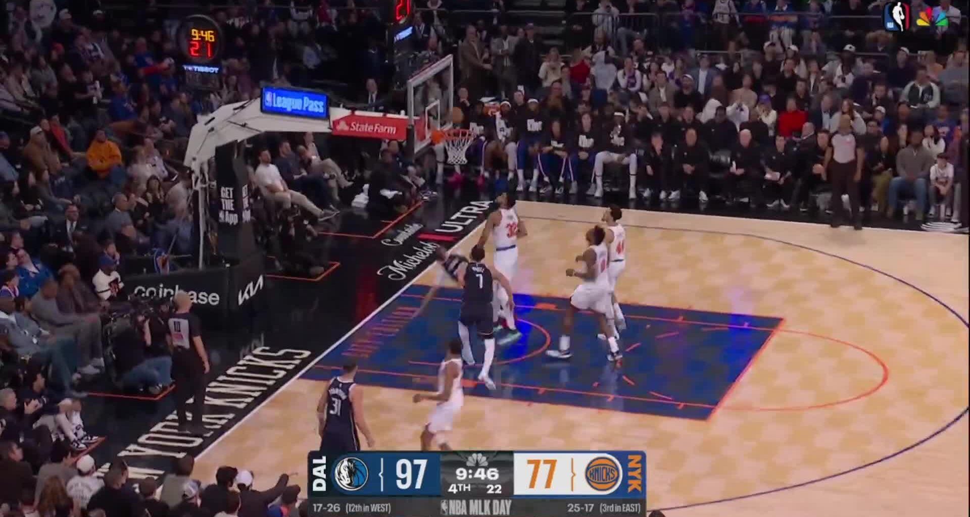 Dwight getting his lick back was the best highlight of the game