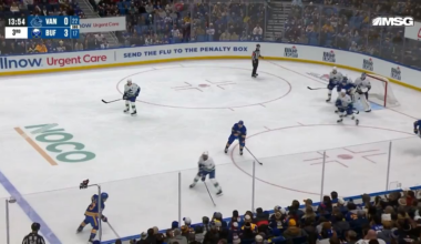 Zach Metsa 1st NHL Goal 🚨