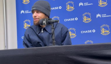[Slater] Steph Curry: “(I’m) not ignorant to what’s going on in the league. Rumors and trade talk and who is on the block. I know what’s going on, but right now it’s about trying to win.” Said there is a “trust” that has transitioned from Bob Myers to Mike Dunleavy