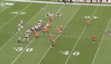 8mins of MPJ throwing in the middle.