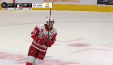 Shine clapbomb to win it in the SO for Grand Rapids