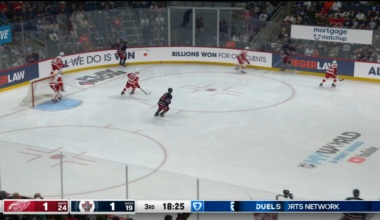[DET 2 - WPG 1] JT Compher with his 2nd goal of the night off a nice pass from Finnie to give the Wings the lead in the 3rd