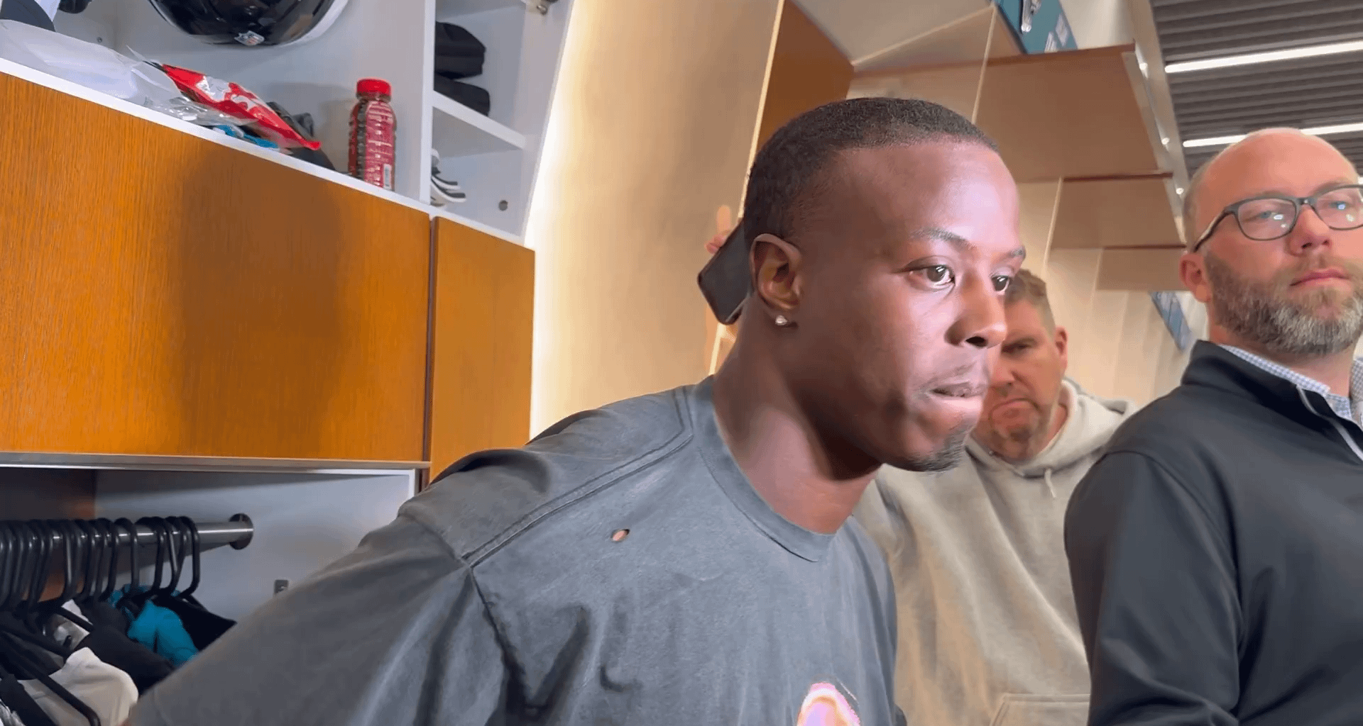 If this was it for Travis Etienne at the Jaguars, he went out with the ultimate mic drop: “Biggest thing for Trevor Lawrence is just let his nuts hang, I guess. Be cocky. Stop caring what people think.”