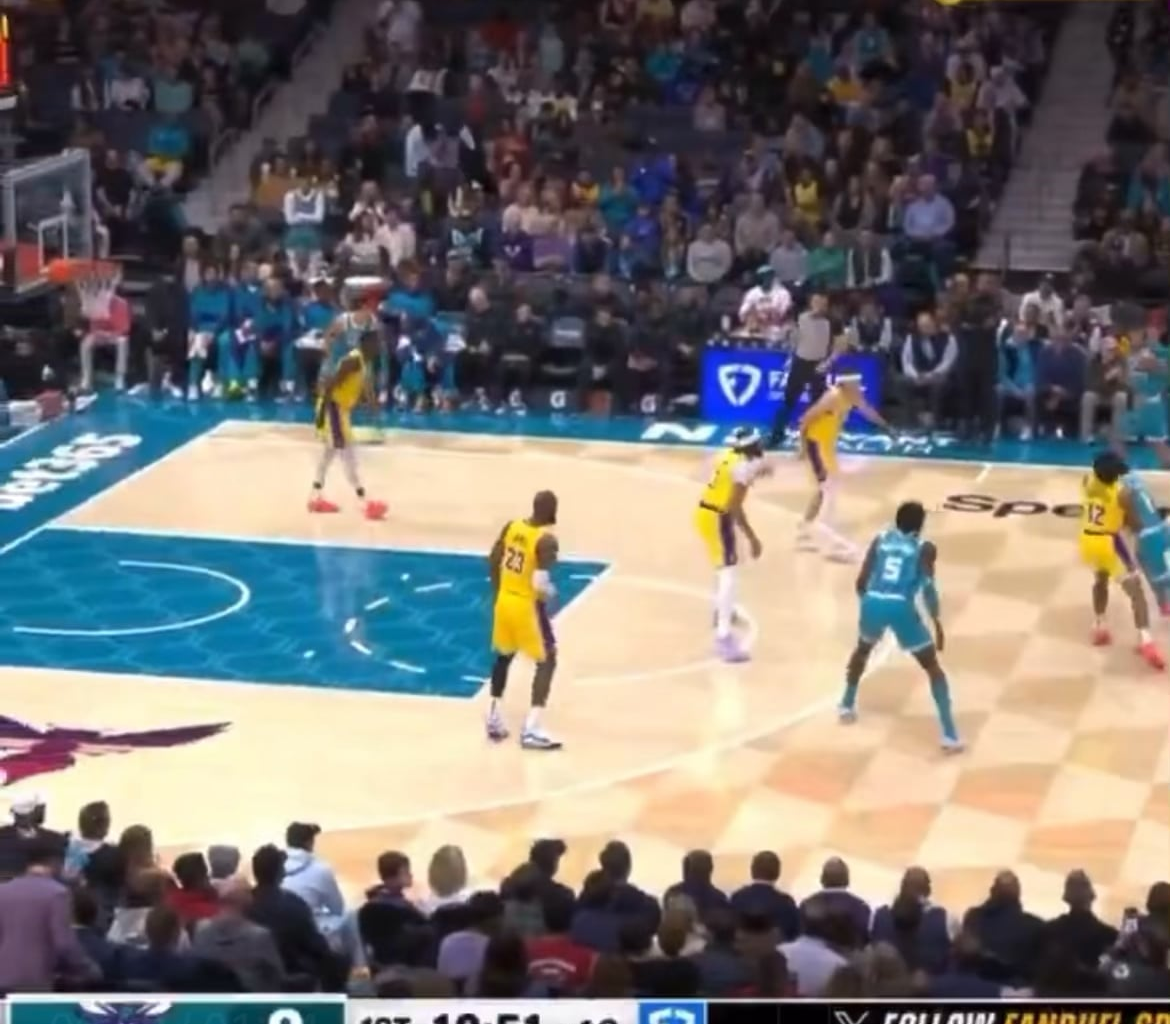 1 year ago (Jan 27, 2025) AD dropped 42 points and 23 rebounds in what turned out to be his last full game as a Laker.