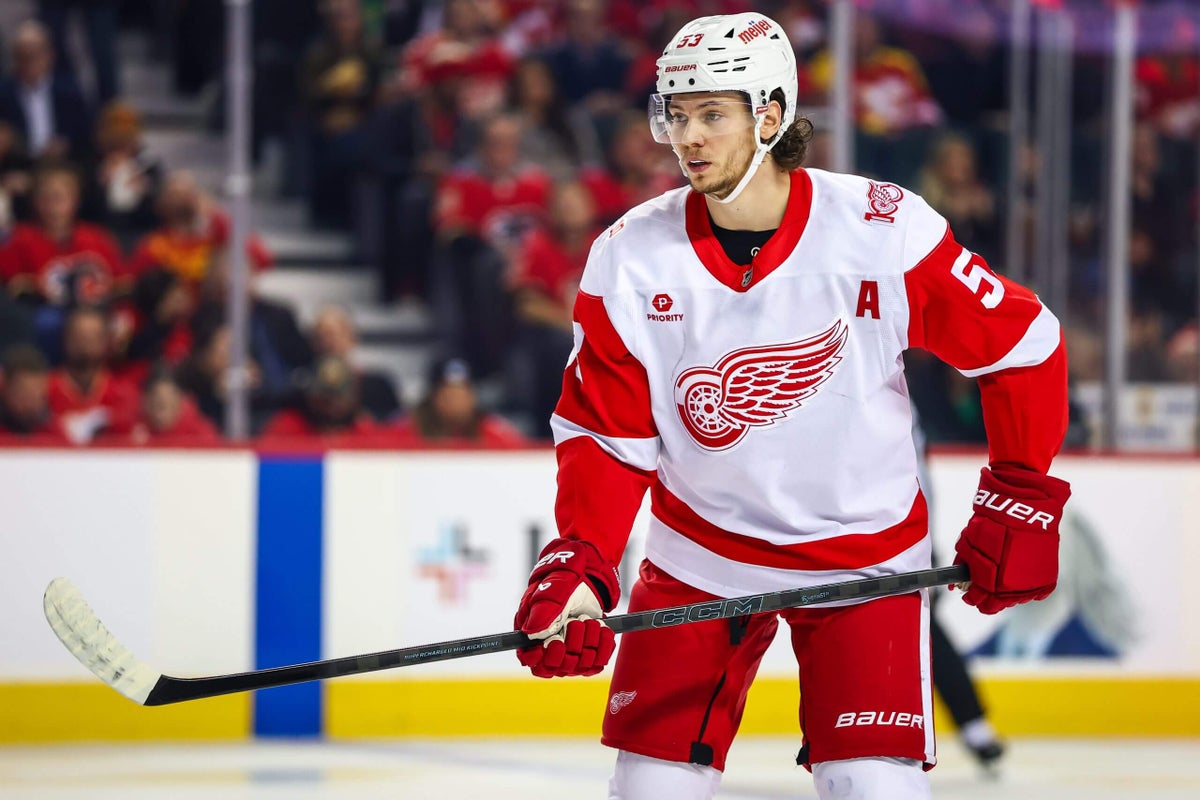 NHL Awards watch: Why Moritz Seider is challenging Cale Makar for the Norris