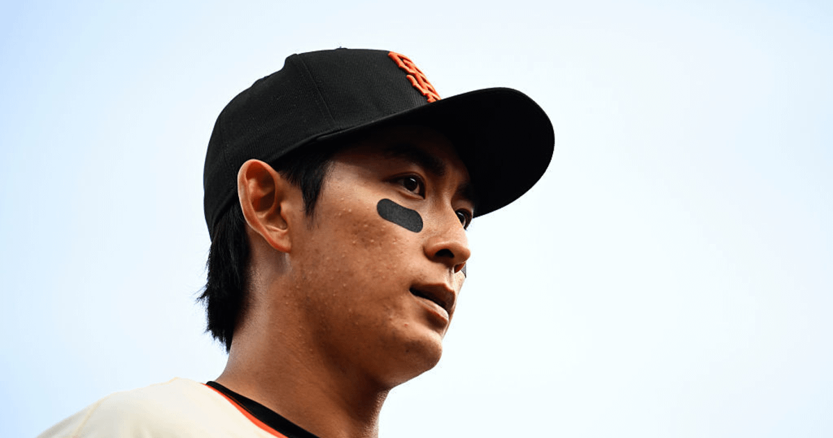 Giants star Jung Hoo Lee detained by CBP