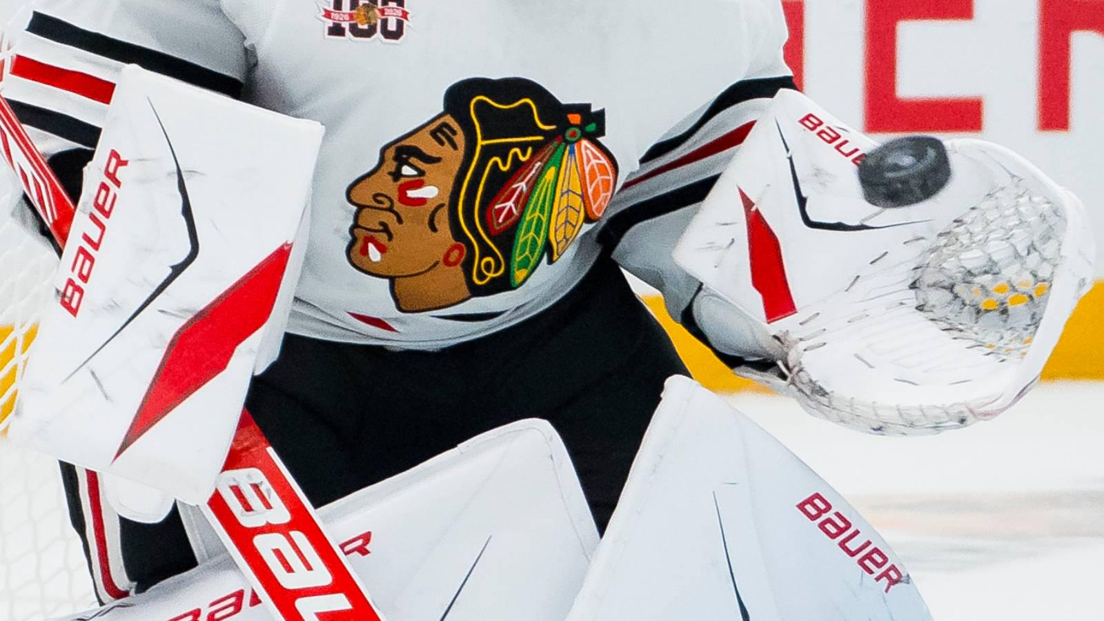 Blackhawks Signed A 45-Year-Old Banker Who Had Hooters For Lunch As Last-Minute Backup Goalie After Flu Ravaged The Roster