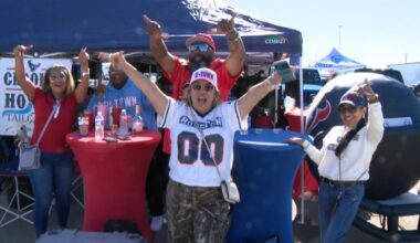 Texans' playoff run kicks off with watch party at NRG Stadium (Free Tickets & Parking)