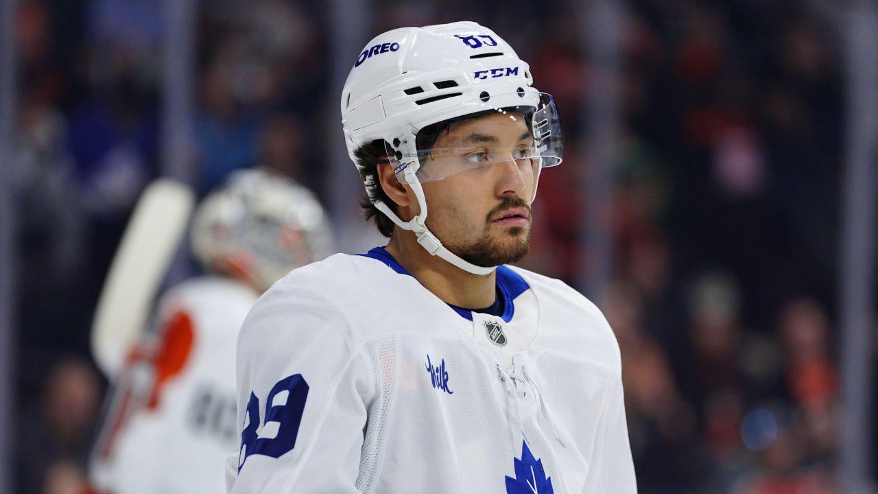 Maple Leafs’ Nick Robertson talks changing agents, next contract