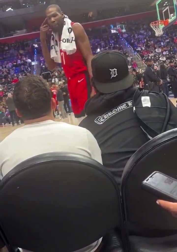 Kevin Durant to fan courtside: “Who the f*ck you talking to motherf*cker… What would you do out here… Fat motherf*cker you can’t do sh*t… Watch your f*ckin’ mouth”