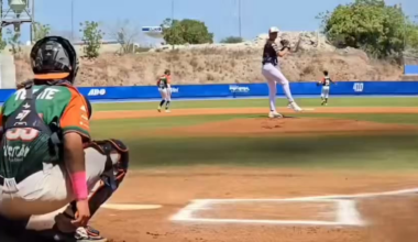 [Romero] Several scouts consider Diego Serna the best left-handed pitcher in the 2025–26 class. He brings a fastball at 89–91 mph, along with a 78–80 mph curveball and an 82–83 mph changeup. The Padres are the favorites to sign him for around $1 million starting on January 15.