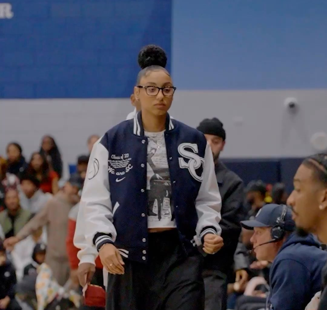 Jayden Daniels in attendance last night supporting his partner JuJu Watkins during her high school jersey retirement