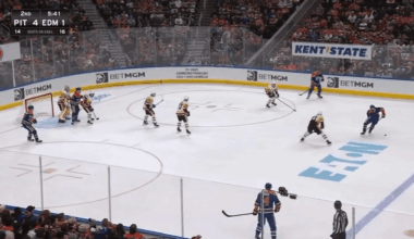 Malkin pickpockets McDavid then puts it past Jarry to make it 5-1 Pens