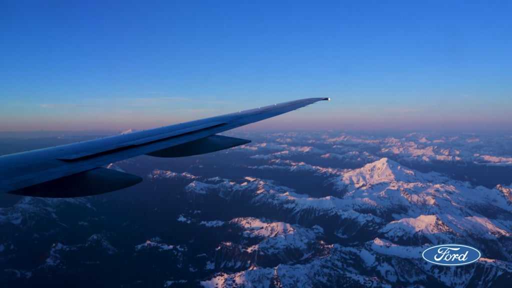 [Penguins] Hard-hitting journalism at 30,000 feet, courtesy of Cliffy