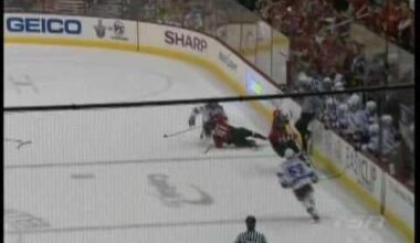 Throwback to when Ovechkin deked out 2 Rangers and beat Henrik with another Ranger on his back in Game 5 of the ECQF! (4/29/09)