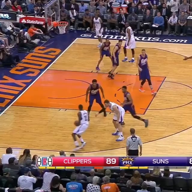 This is my favorite handle from Jamal Crawford of all time.