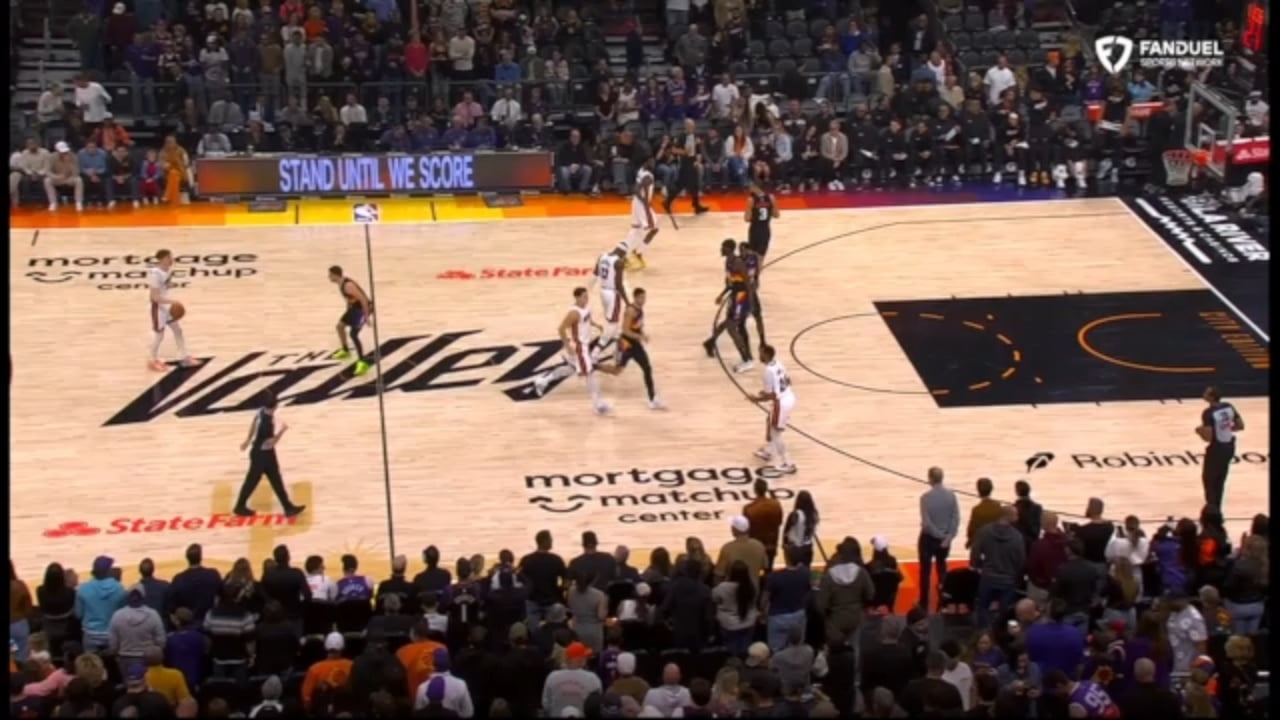 Bam Adebayo Finishes With 22 Points and 7 Rebounds in Win Over Phoenix Suns