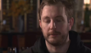 Ottawa Senators goalie, Linus Ullmark, said Victor Hedman reached out during his mental health leave: