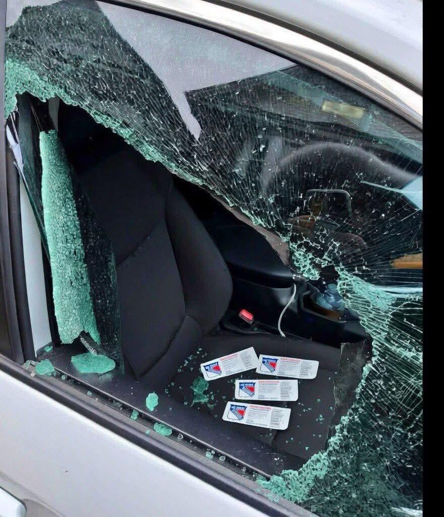 Let’s all laugh at the rags