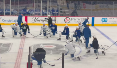 [Alter] Matthews nudges Laughton to lead stretches (tonight is Laughton's first game back in Philadelphia)